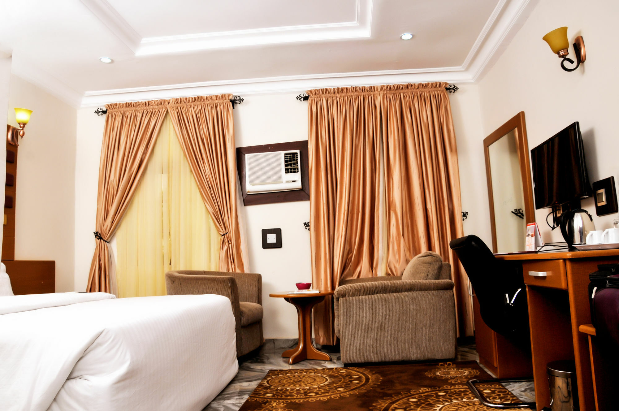 Hotel De Bently Abuja Ngoại thất bức ảnh