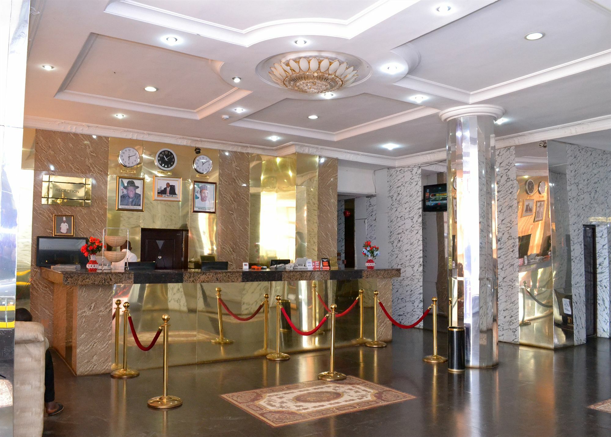 Hotel De Bently Abuja Ngoại thất bức ảnh